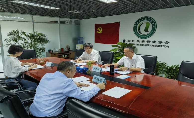 微信2(2).jpg